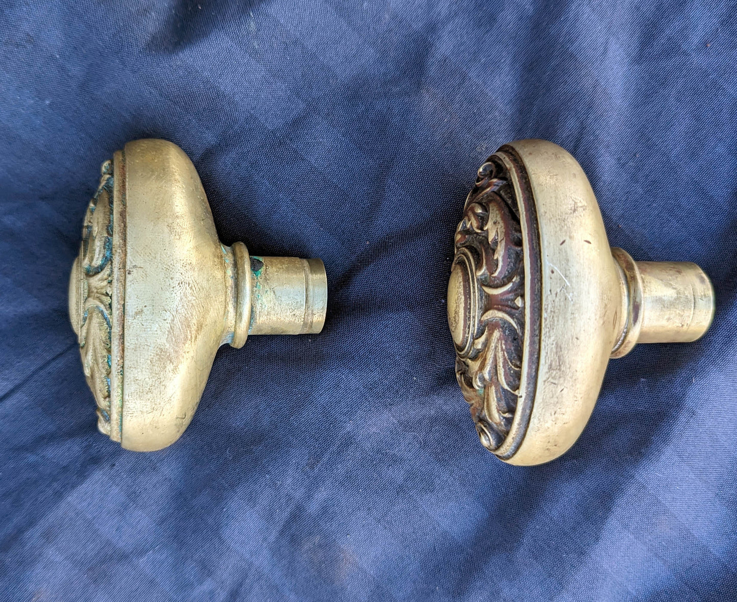 2 Pairs available Antique Vintage Old Salvaged Reclaimed Victorian Oval SOLID Cast Brass Doorknob Door Knobs