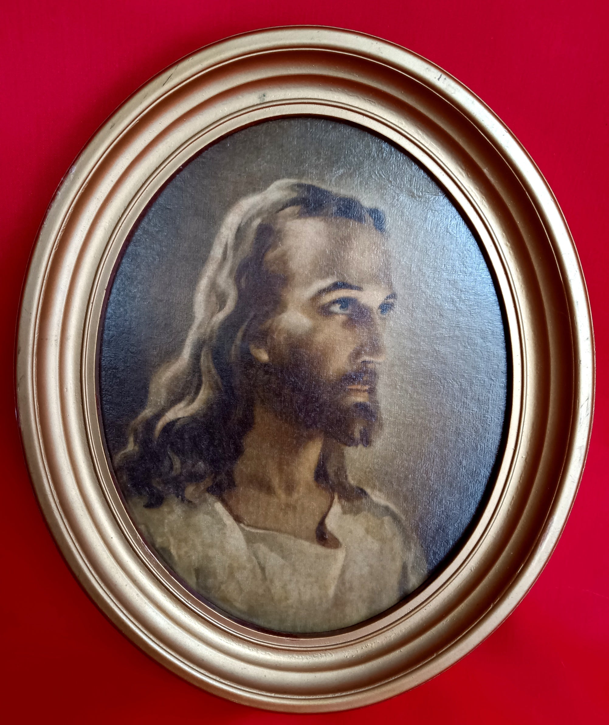 Antique oval carved wood discount frame portrait of Jesus Christ