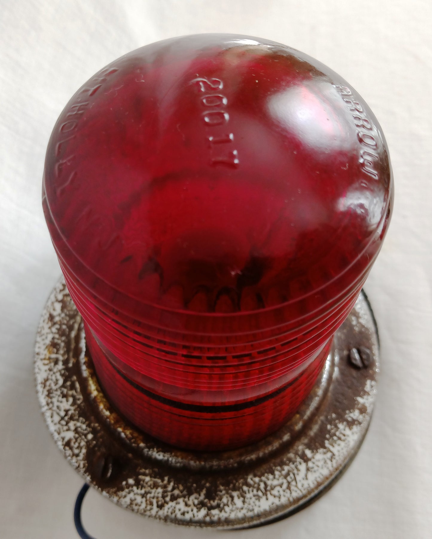 Vintage Arrow 20017 Boat Light Beacon Red Ruby Glass Mount Trim Ring Mt Holly NJ- Nautical AS IS