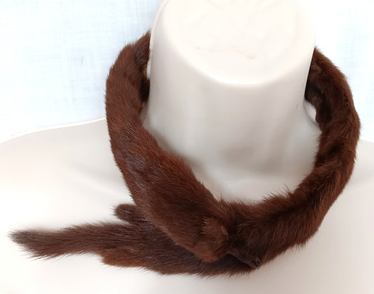 Vintage Real Mink Small Collar Chocker Mahogany Color Fur 2 Pelts Heads Glam Statement Baar & Beards Inc Top Hit Fashion Hand Made in Japan