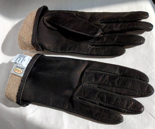 Vintage Black Classic Elegant Italian Genuine Leather Gloves Cashmere Lined Women Slip-on Style Slightly Flared Cuffs Medium Size 7-NOS