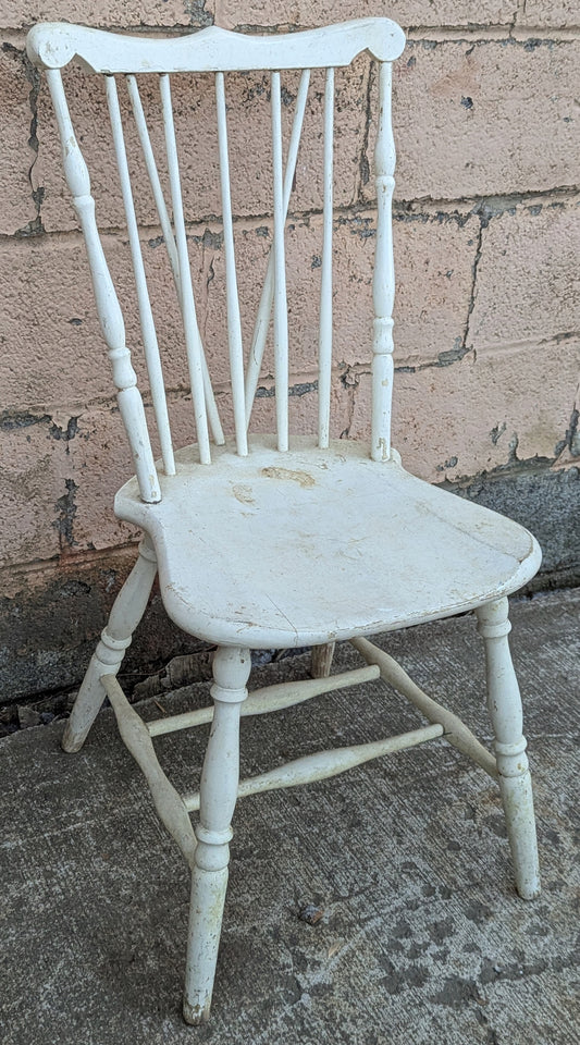 Antique Vintage Old Reclaimed Salvaged Windsor Solid Hardwood Wood Wooden Spindle Back Dining Side Accent Chair