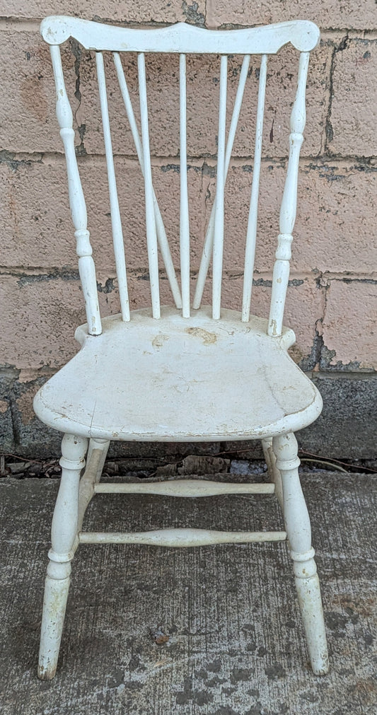 Antique Vintage Old Reclaimed Salvaged Windsor Solid Hardwood Wood Wooden Spindle Back Dining Side Accent Chair