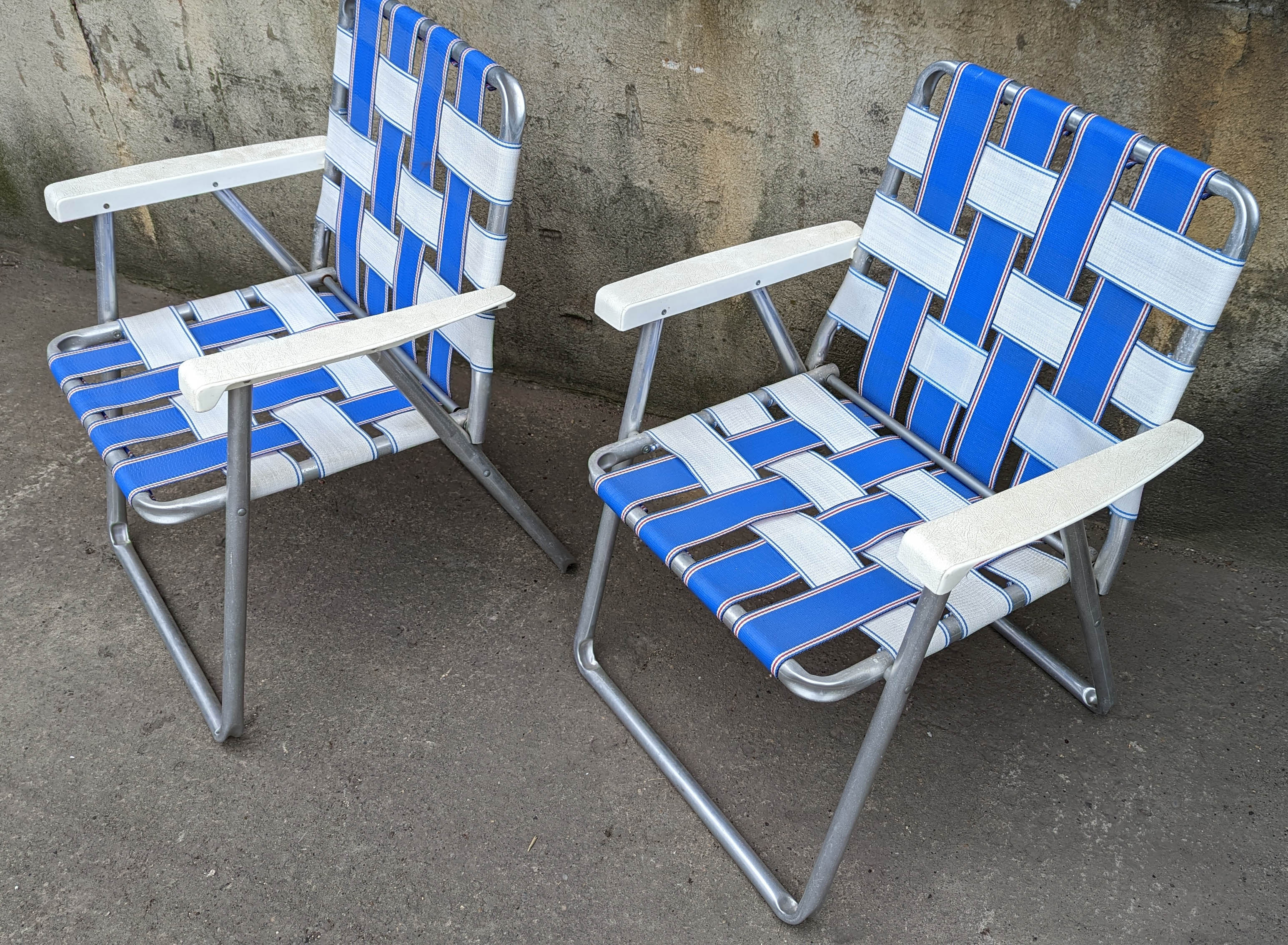 Vintage folding beach store chairs