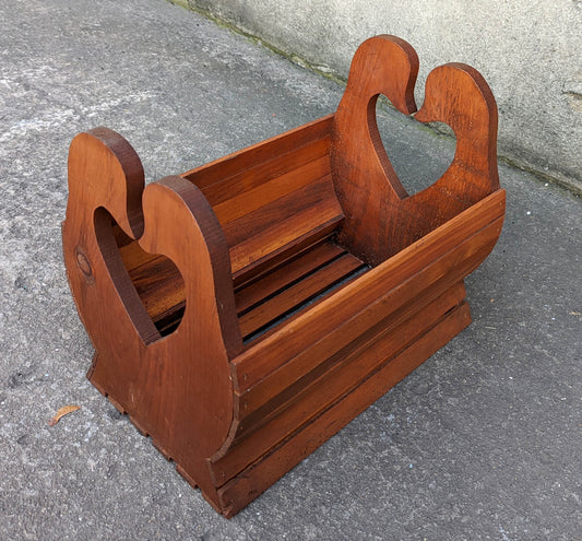 Vintage Old Country Goose Heart Solid Wood Wooden Box Crate Basket Bin Holder Storage Container