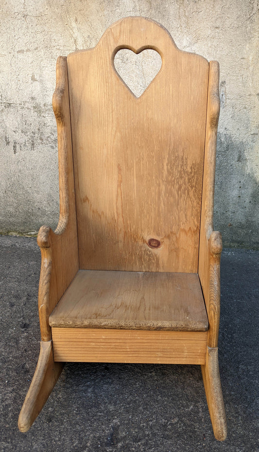 27"H Vintage Old SOLID Pine Wood Wooden Toddler Child Childrens Kids Rocking Chair Rocker Handmade Homemade Home Hand Made