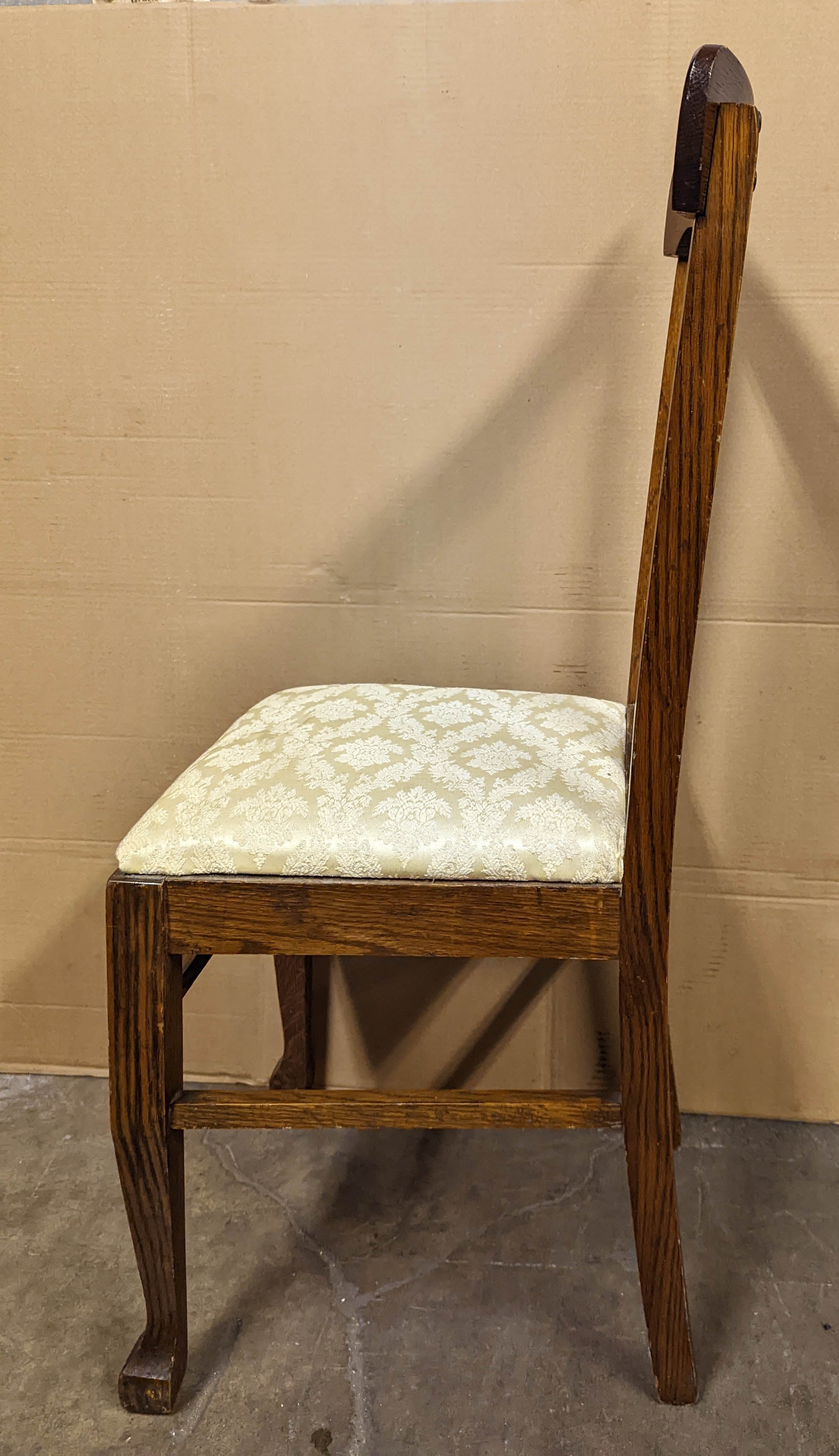 Vintage best sale wooden chairs