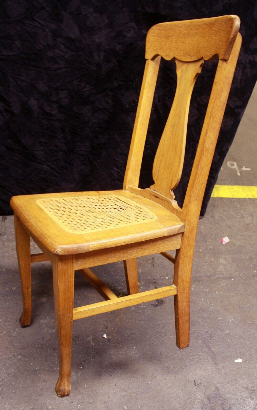 Pair Vintage Antique Old Reclaimed Salvaged Oak Wood Wooden Fiddle Bck Side Dining Chair Caned Seat