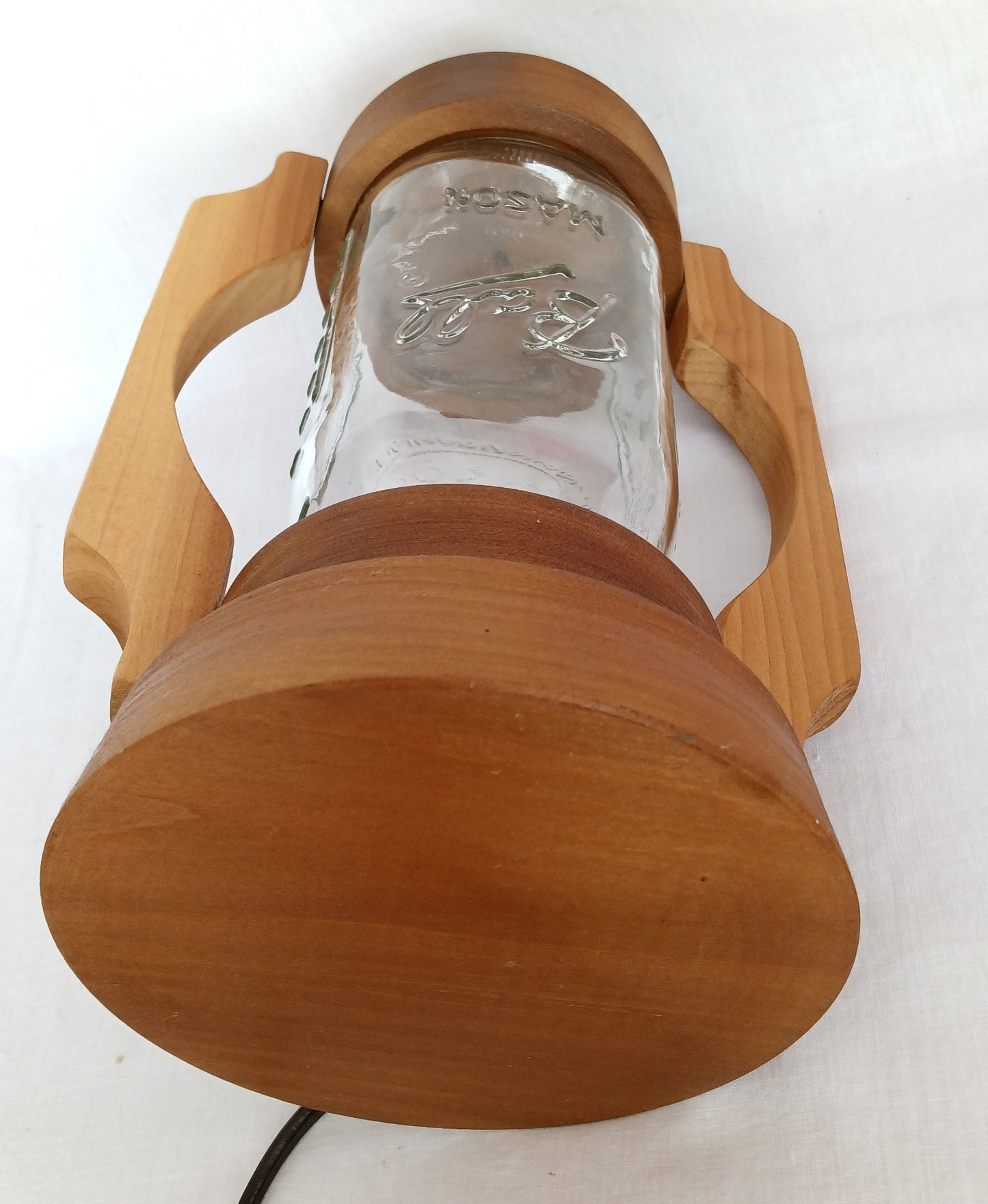 Vintage Arts & Crafts Table Lamp Lantern Style Cedar Wood Ball Masson Jar Glass Shade Brass Handle In Line Switch Farmhouse Decor-NOS