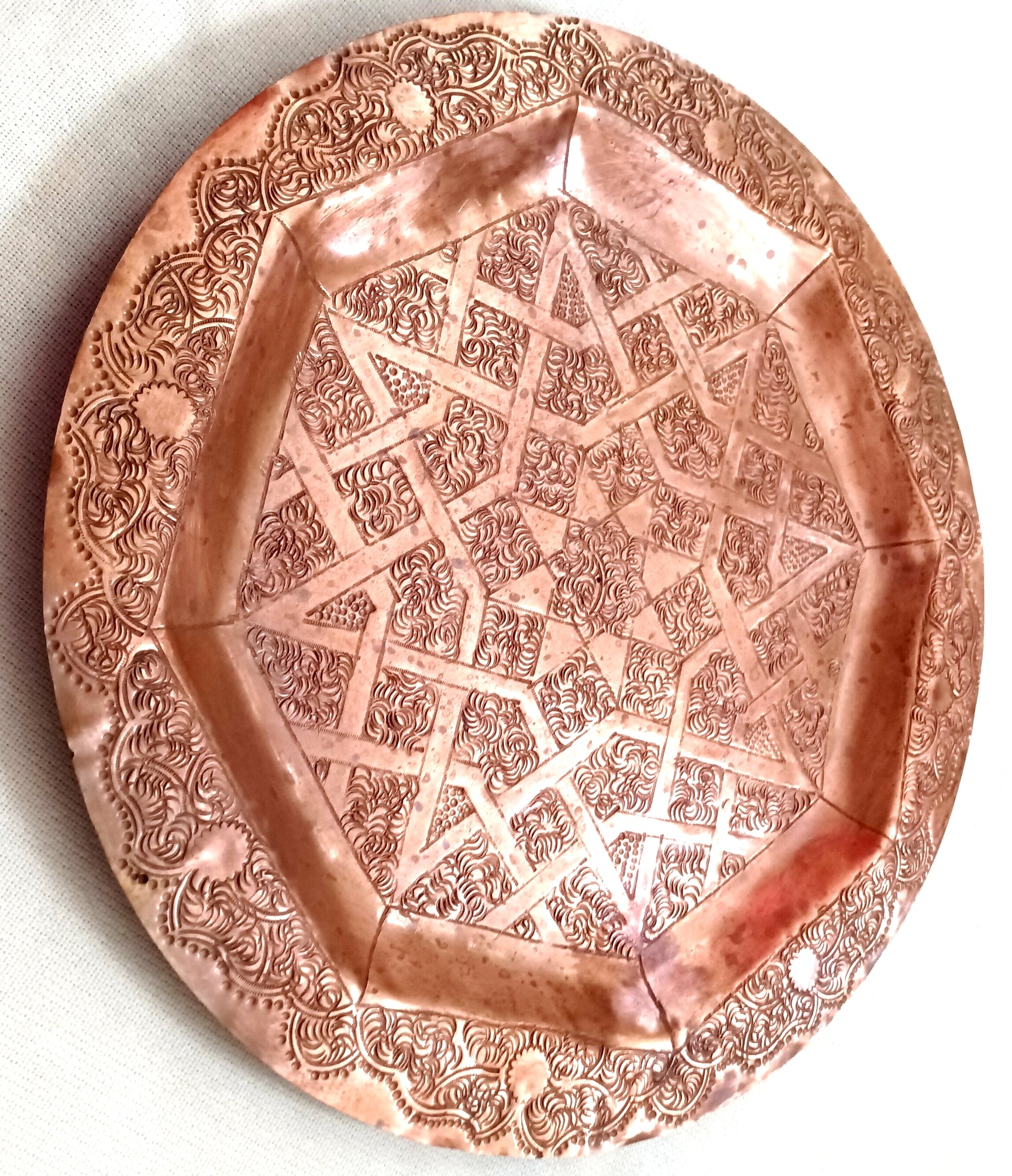 Rare hand crafted small copper decorative plate store designed with the Royal Scots emblem, Copper pin dish, copper coin dish, collectible