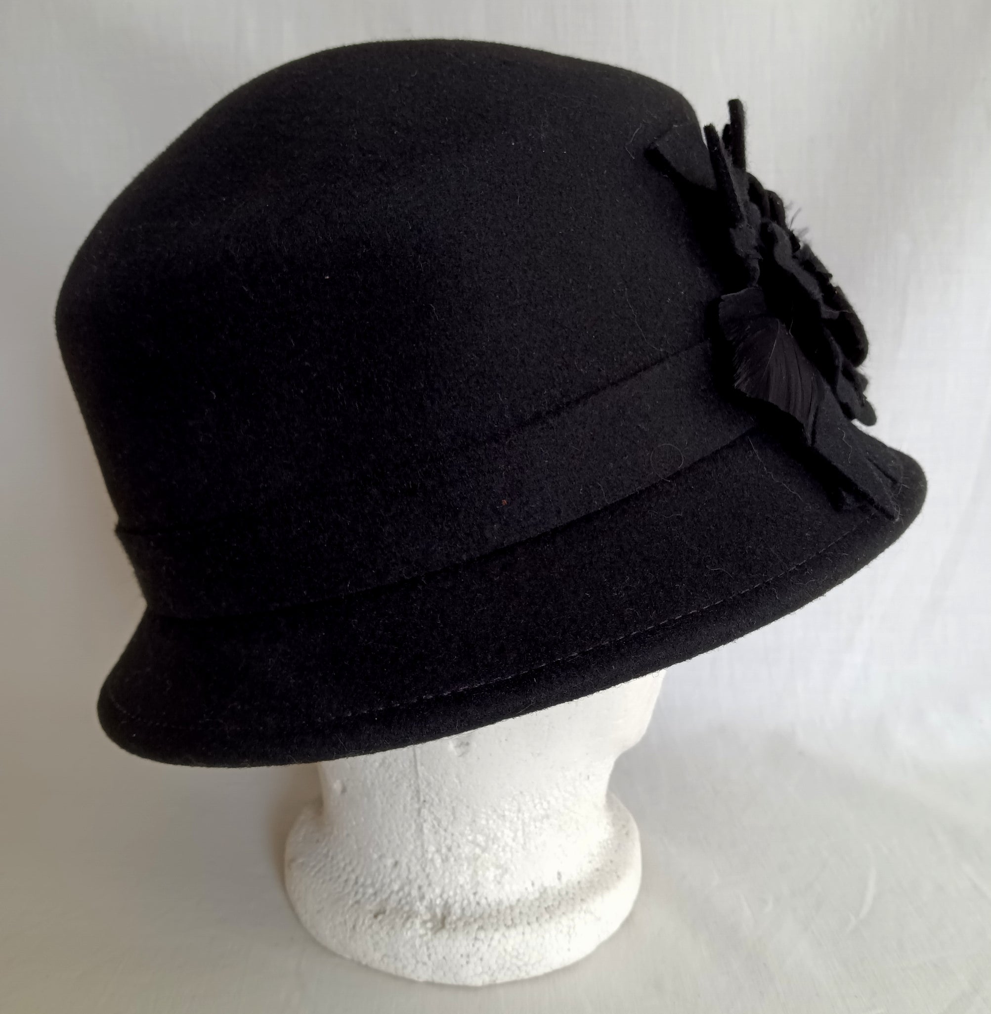 Black Vintage Style Felt Hat accented 2024 with flower